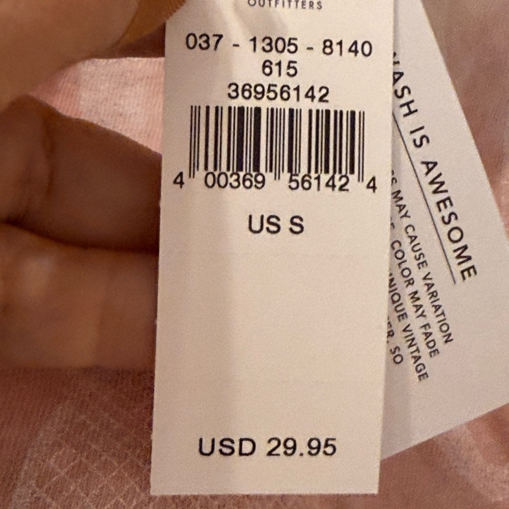 American Eagle Outfitters Malibu Tennis Club Pink & White Graphic Tee NWT S M - Picture 3 of 11